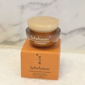 🌸🌸 Sulwhasoo Concentrated Ginseng Renewing Cream